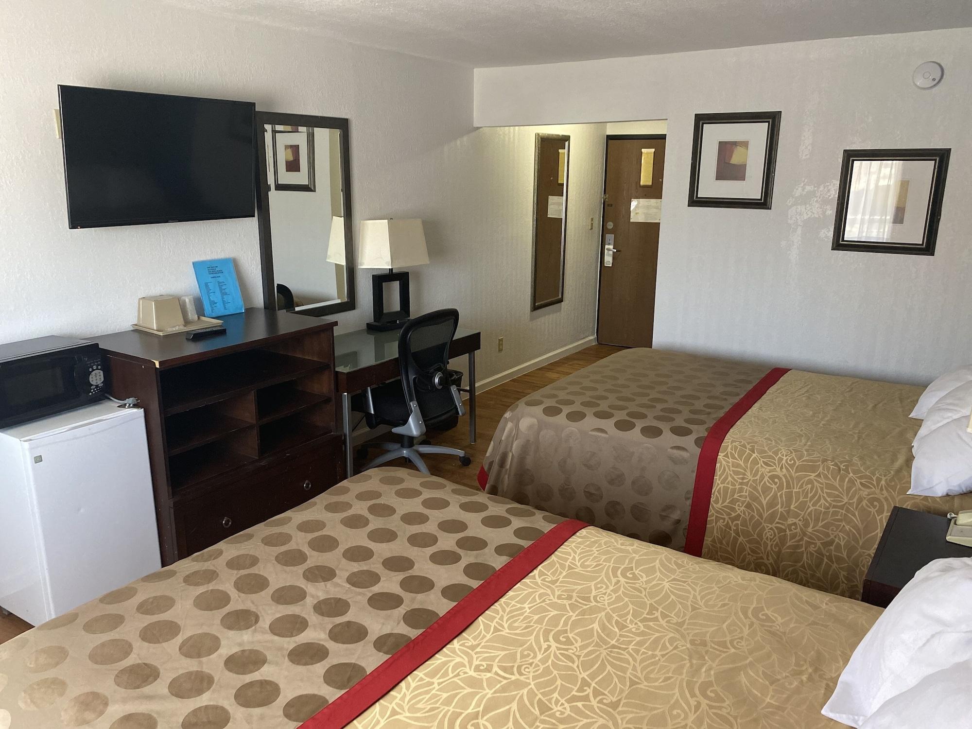 Super 8 By Wyndham Fort Scott Extérieur photo