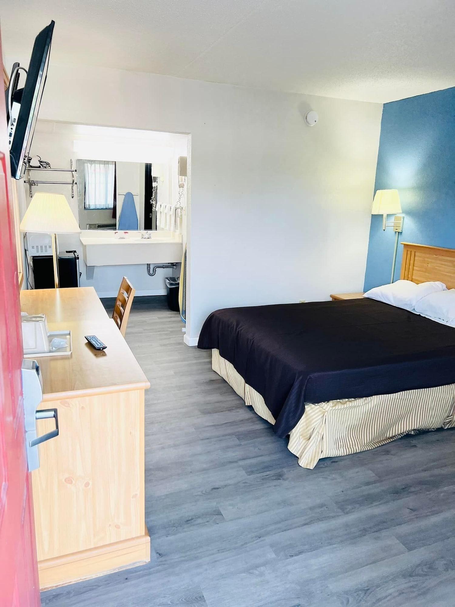 Super 8 By Wyndham Fort Scott Extérieur photo