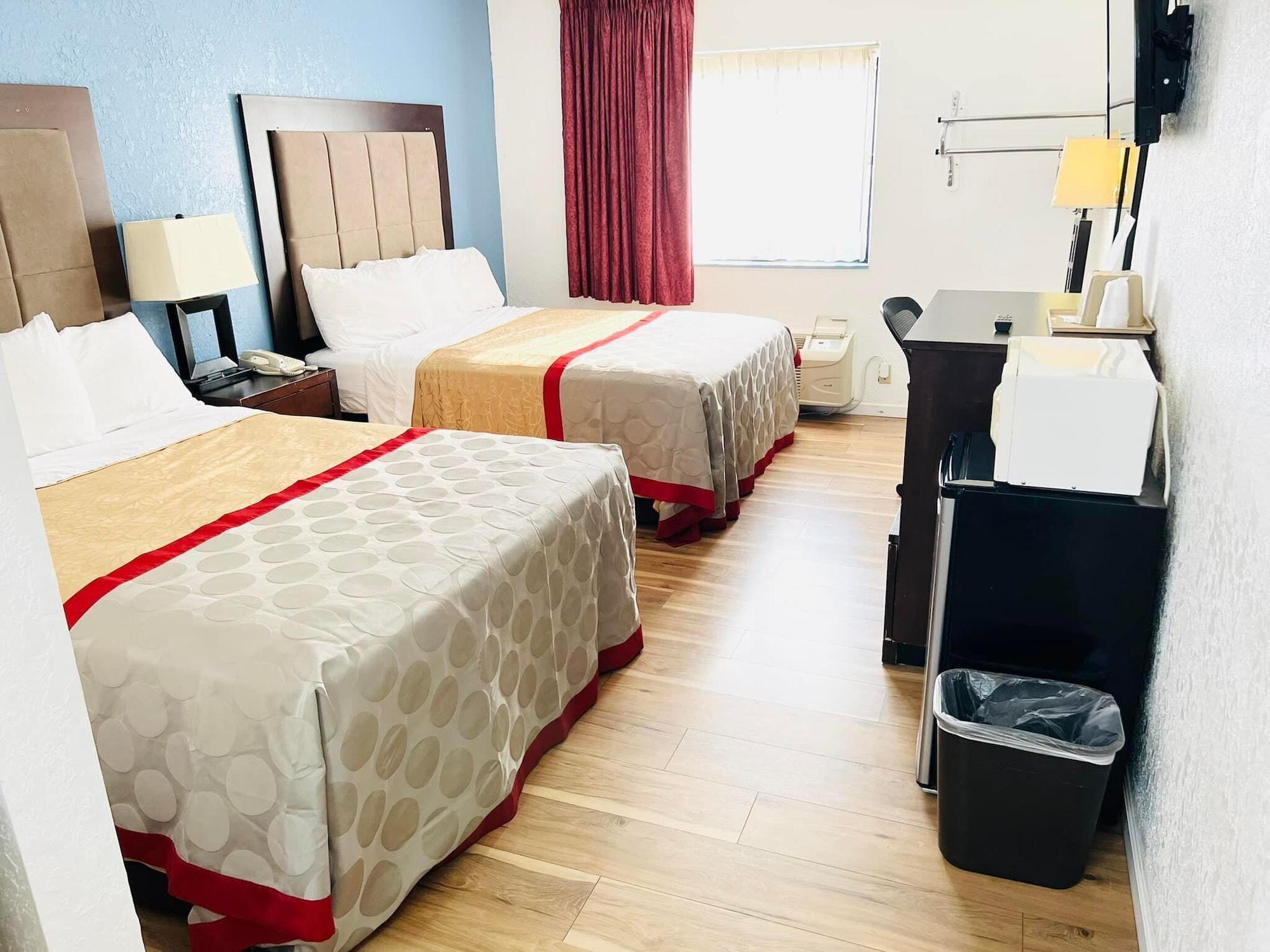 Super 8 By Wyndham Fort Scott Extérieur photo